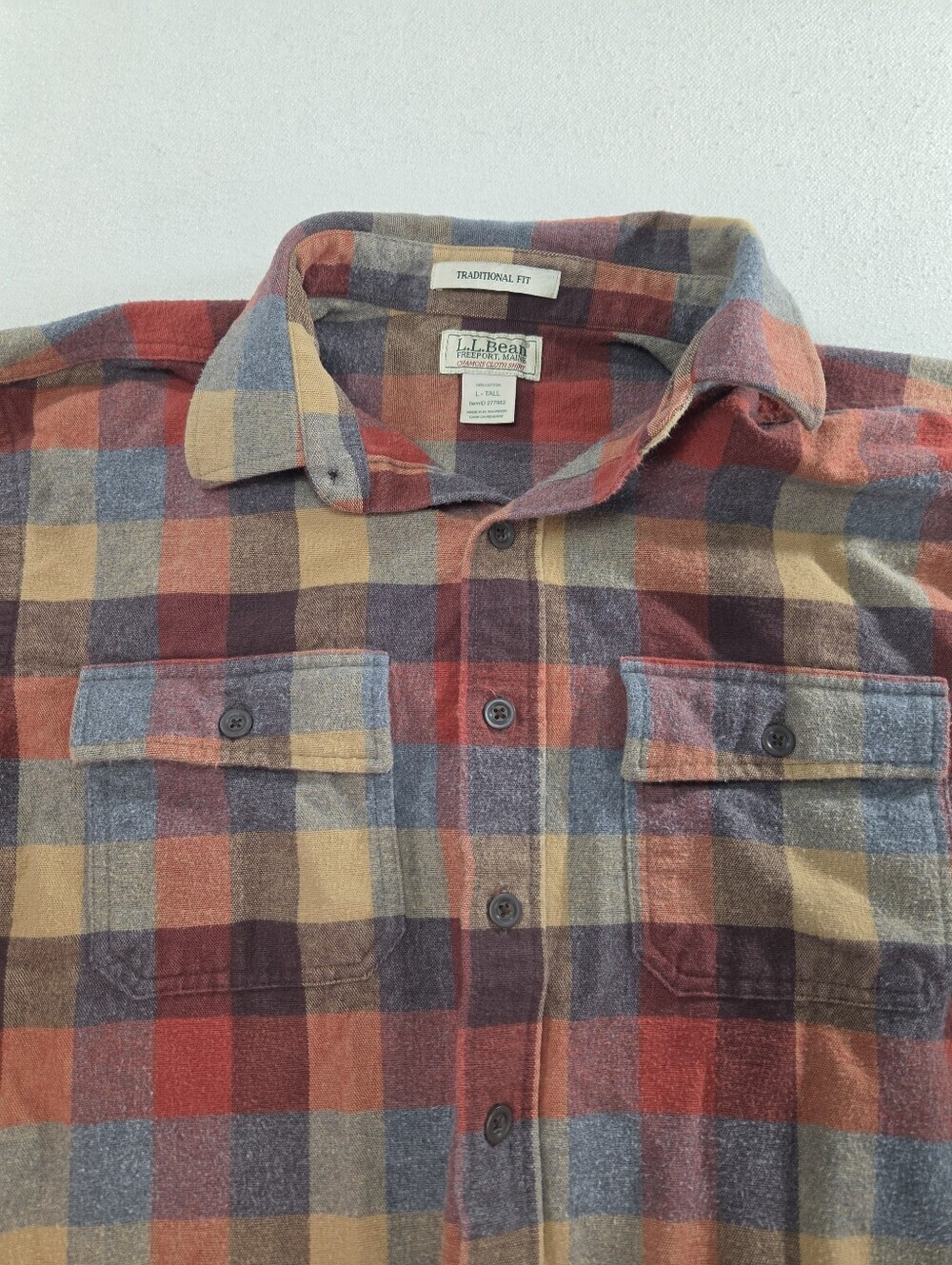 L.L.Bean Chamois Cloth Flannel Shirt LT Plaid - Picture 2 of 7